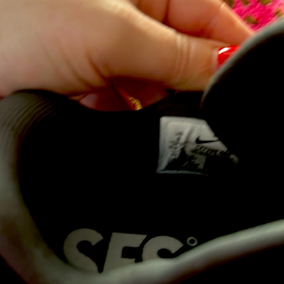 Nike react shoes - Picture 4 of 6